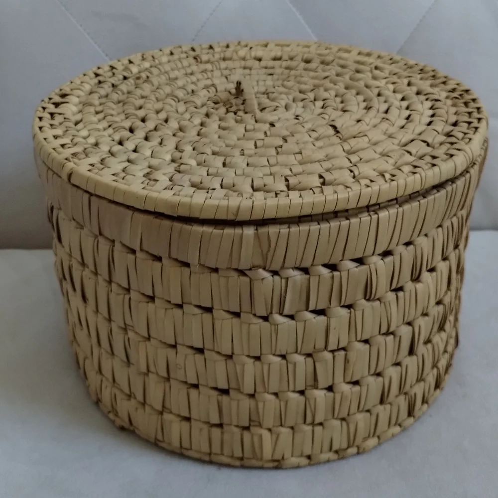 N/A fabulous lidded